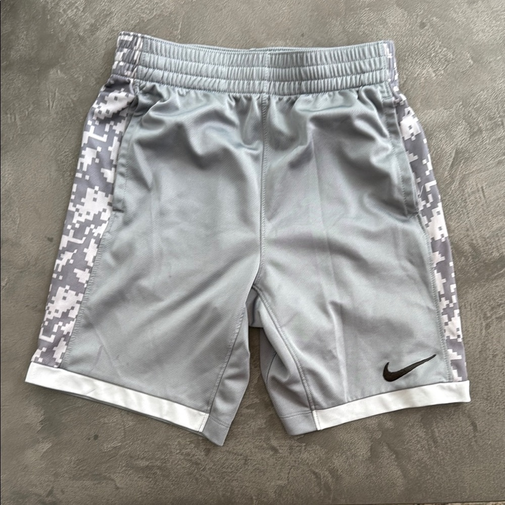 Nike Gray and White Athletic Shorts with Moisture-Wicking Fabric
